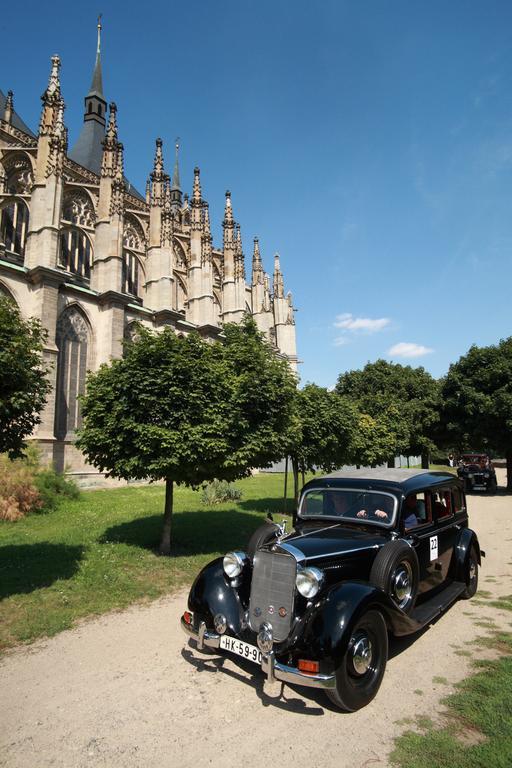 Lh Hotel Medinek Old Town Kutná Hora Eksteriør billede
