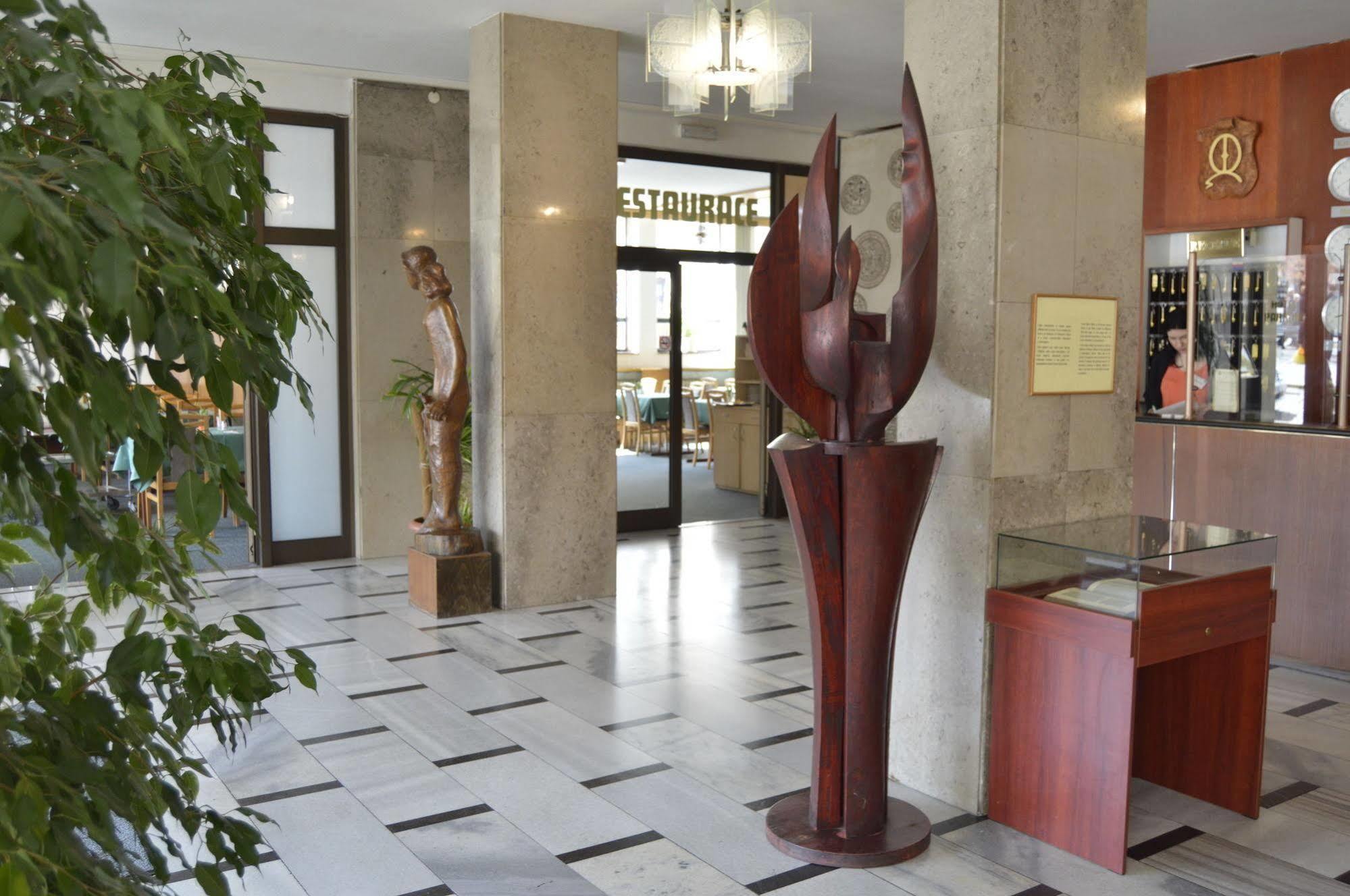 Lh Hotel Medinek Old Town Kutná Hora Eksteriør billede
