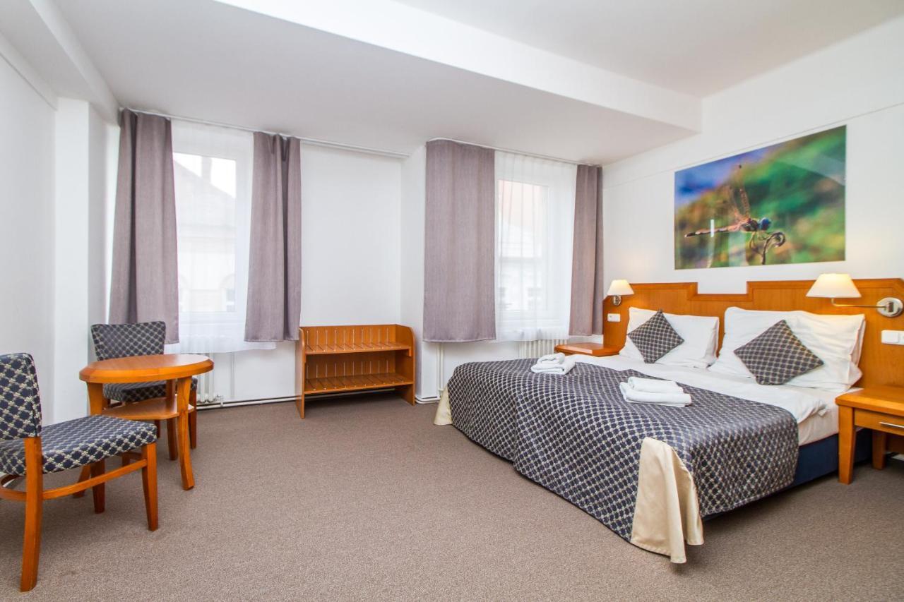 Lh Hotel Medinek Old Town Kutná Hora Eksteriør billede