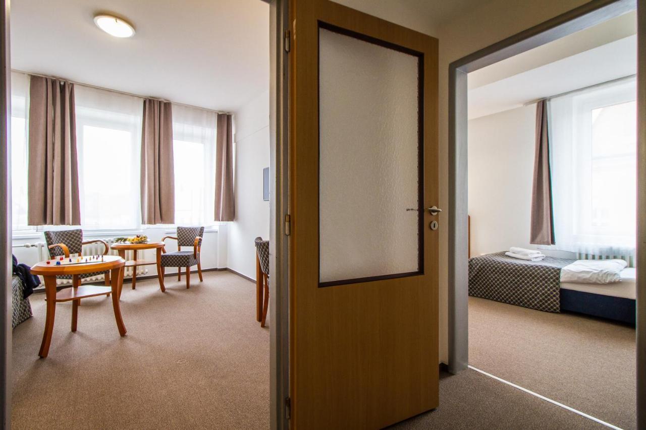 Lh Hotel Medinek Old Town Kutná Hora Eksteriør billede