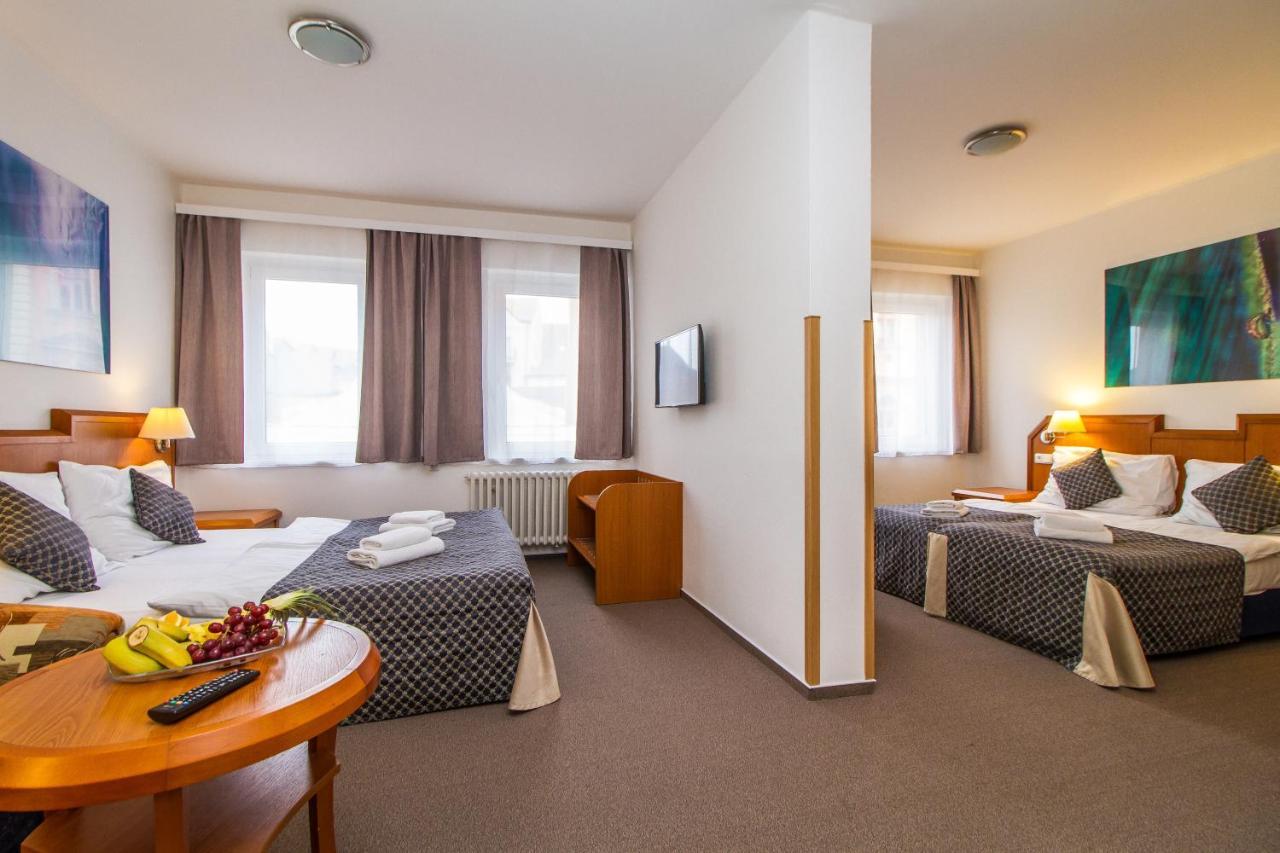 Lh Hotel Medinek Old Town Kutná Hora Eksteriør billede