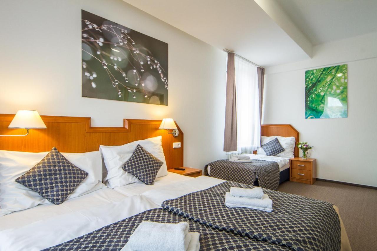 Lh Hotel Medinek Old Town Kutná Hora Eksteriør billede